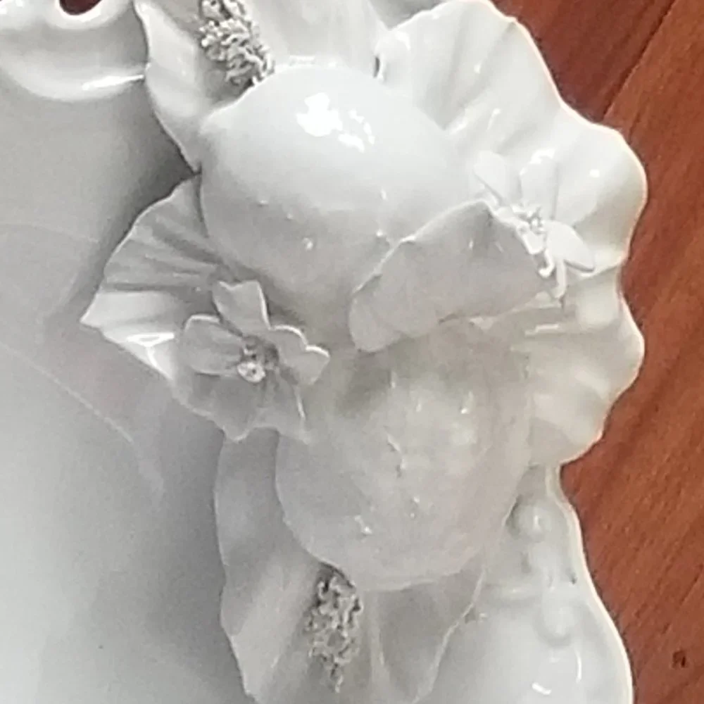RARE LG IBORBONE ITALY WHITE LEMON FLORAL SERVING DISH SALAD CENTERPIECE BOWL